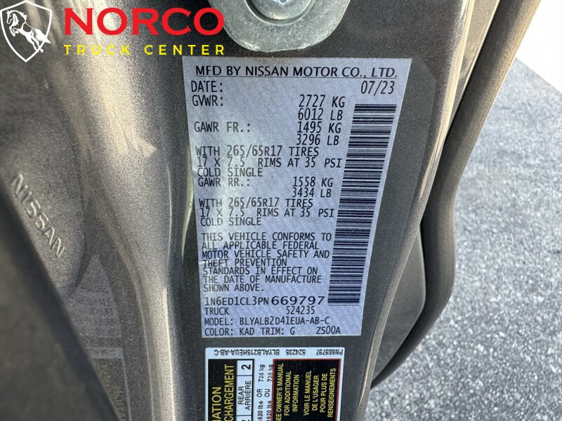 Used 2023 Nissan Frontier SV w/ Technology Package RWD image 23