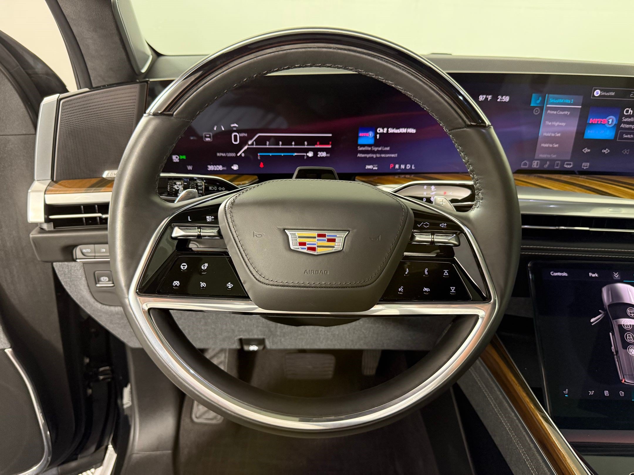 Used 2025 Cadillac Escalade Sport Platinum AWD/4WD image 11