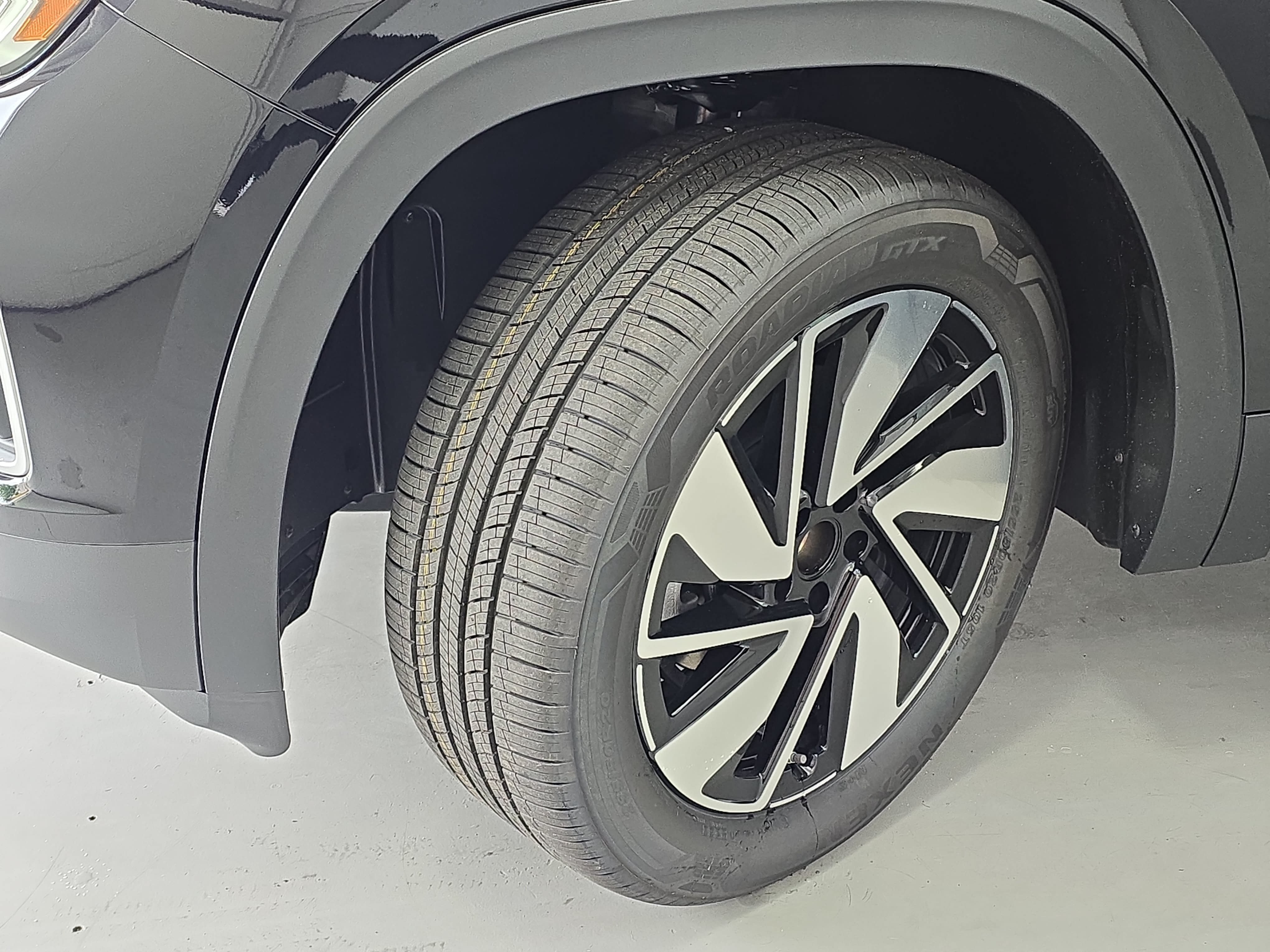 New 2026 Volkswagen Atlas SE AWD/4WD image 33