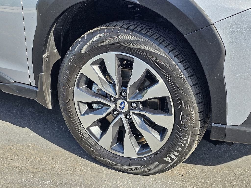 Used 2023 Subaru Outback Limited image 8