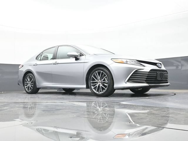 Used 2024 Toyota Camry XLE FWD image 51