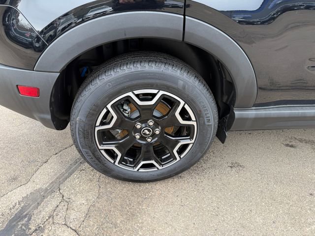 Used 2025 Ford Bronco Sport Outer Banks w/ Outer Banks Tech Package+ AWD/4WD image 28