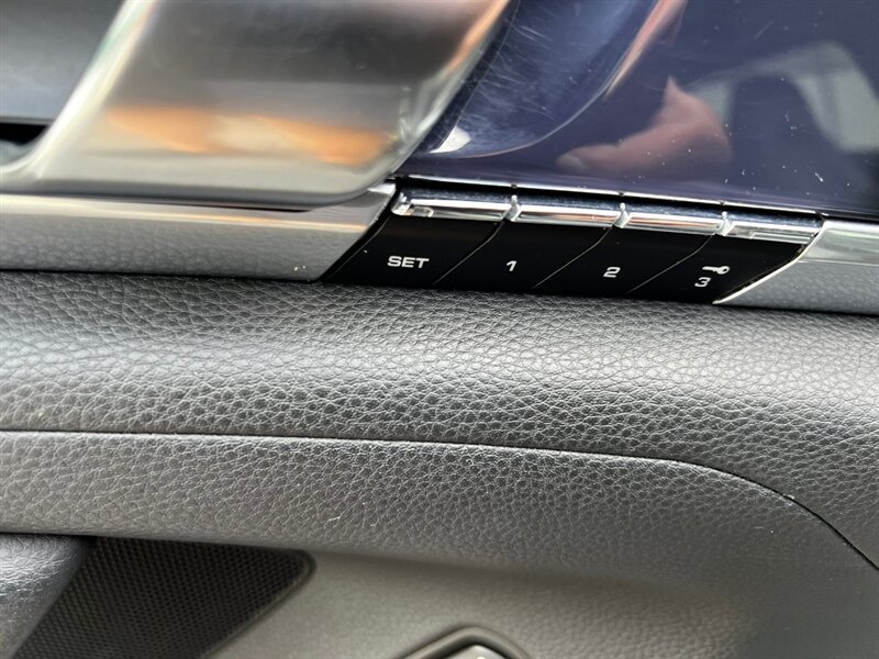 Used 2014 Porsche Panamera S RWD image 27