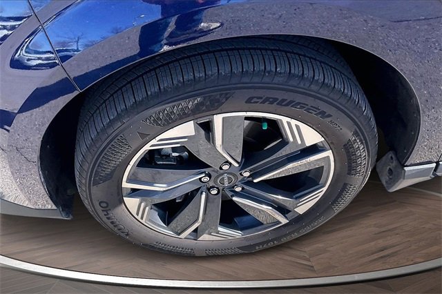 Certified 2025 Nissan Murano SV image 9