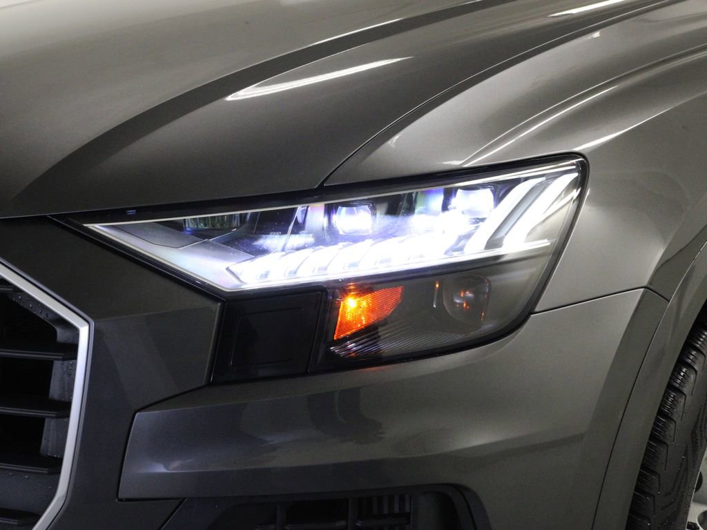 Used 2019 Audi Q8 Premium Plus w/ Premium Plus image 9