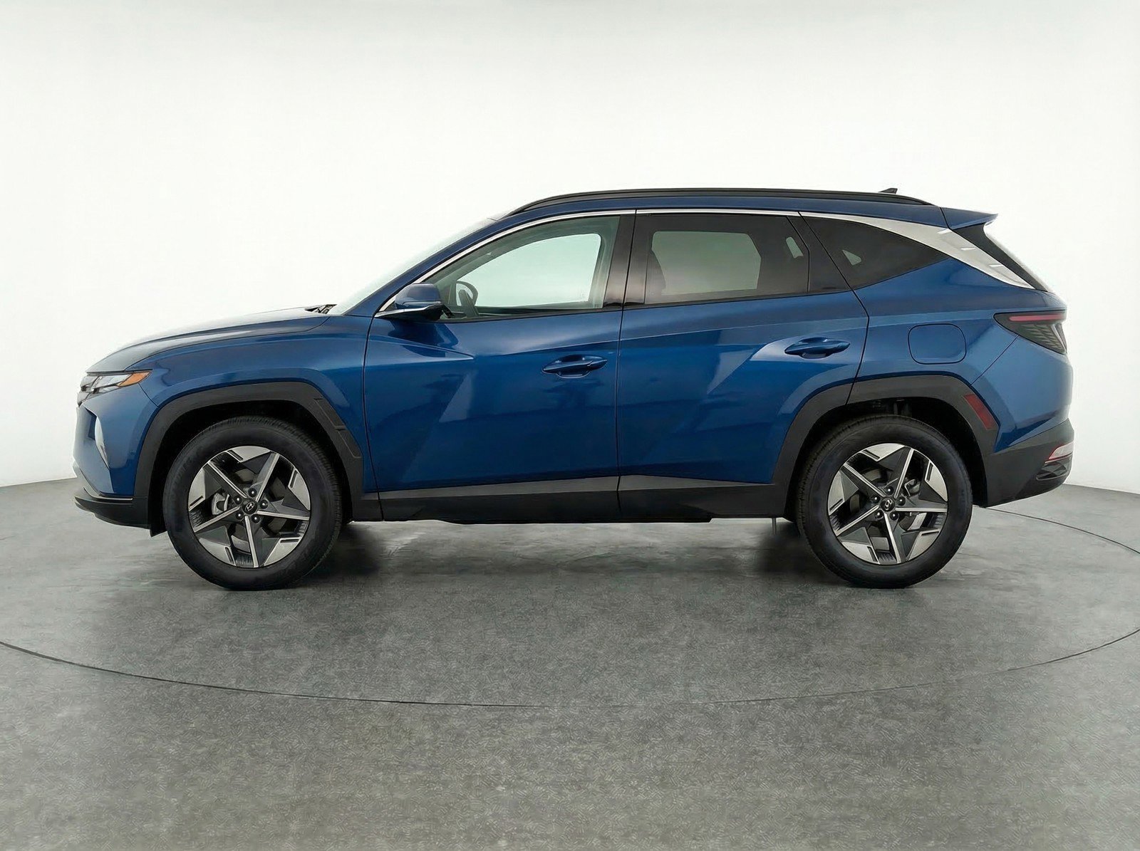 Used 2025 Hyundai Tucson SEL FWD image 5