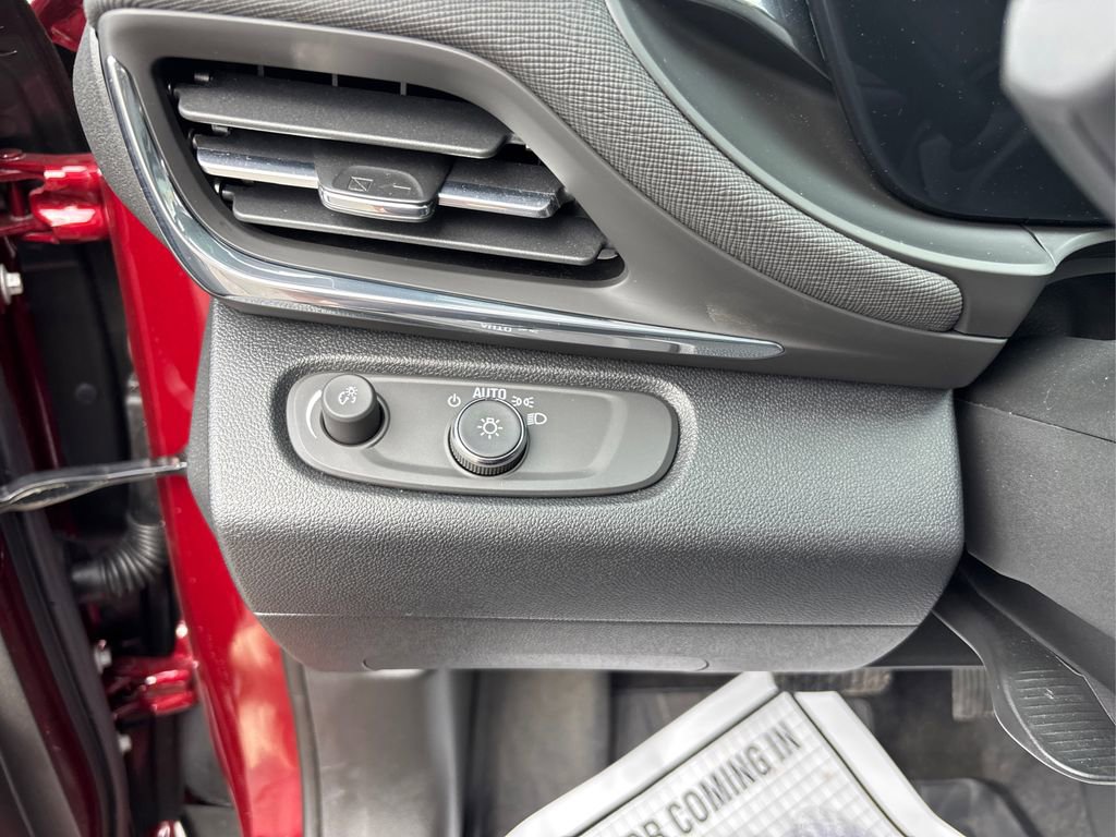 Used 2024 Buick Envista Preferred w/ Convenience I Package image 24