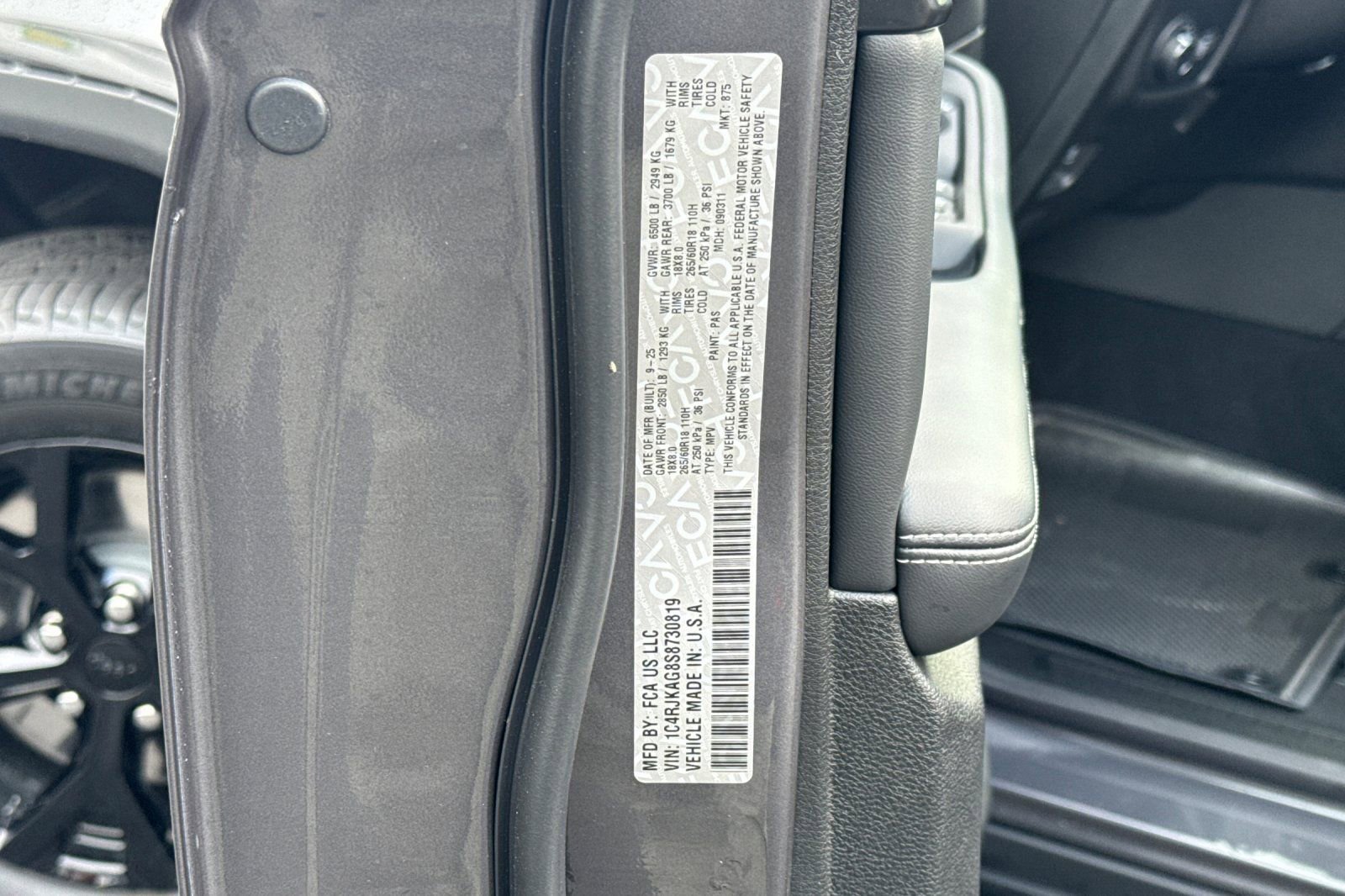 New 2025 Jeep Grand Cherokee L Altitude image 33