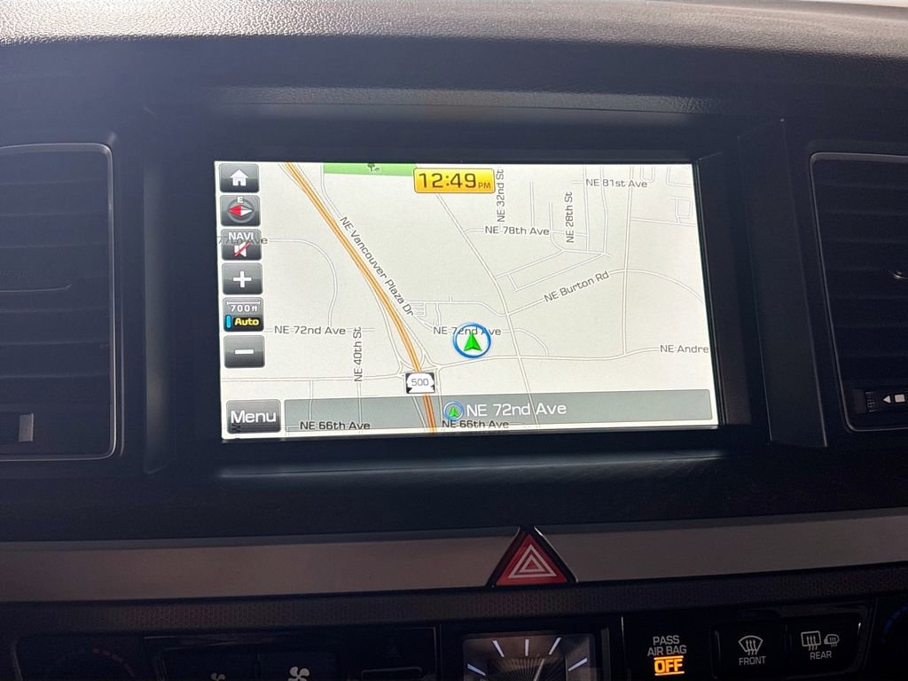 Used 2015 Hyundai Genesis 3.8 image 16