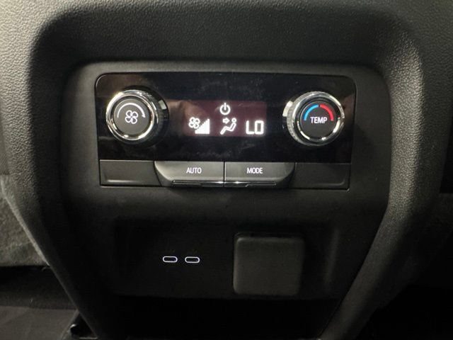 New 2026 Chevrolet Traverse LT w/ Enhanced Driving Package FWD image 27