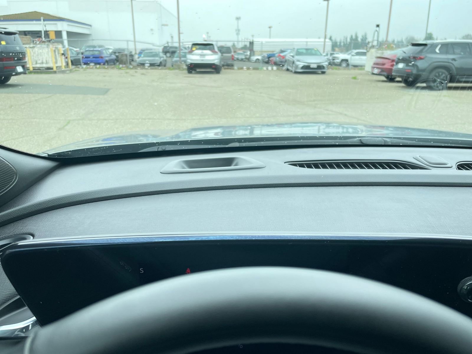 Used 2025 Buick Envista Sport Touring image 34