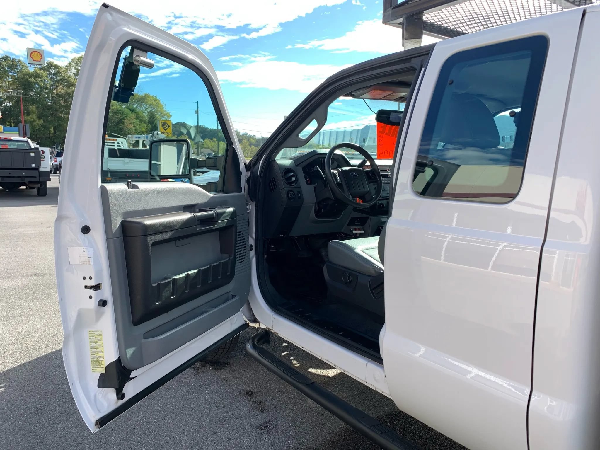 Used 2014 Ford F350 XL AWD/4WD image 8
