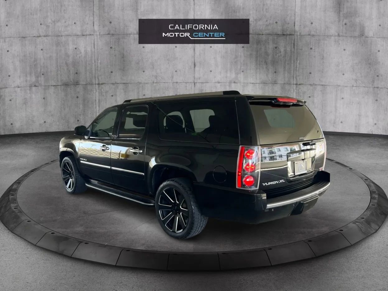 Used 2014 GMC Yukon XL Denali image 7