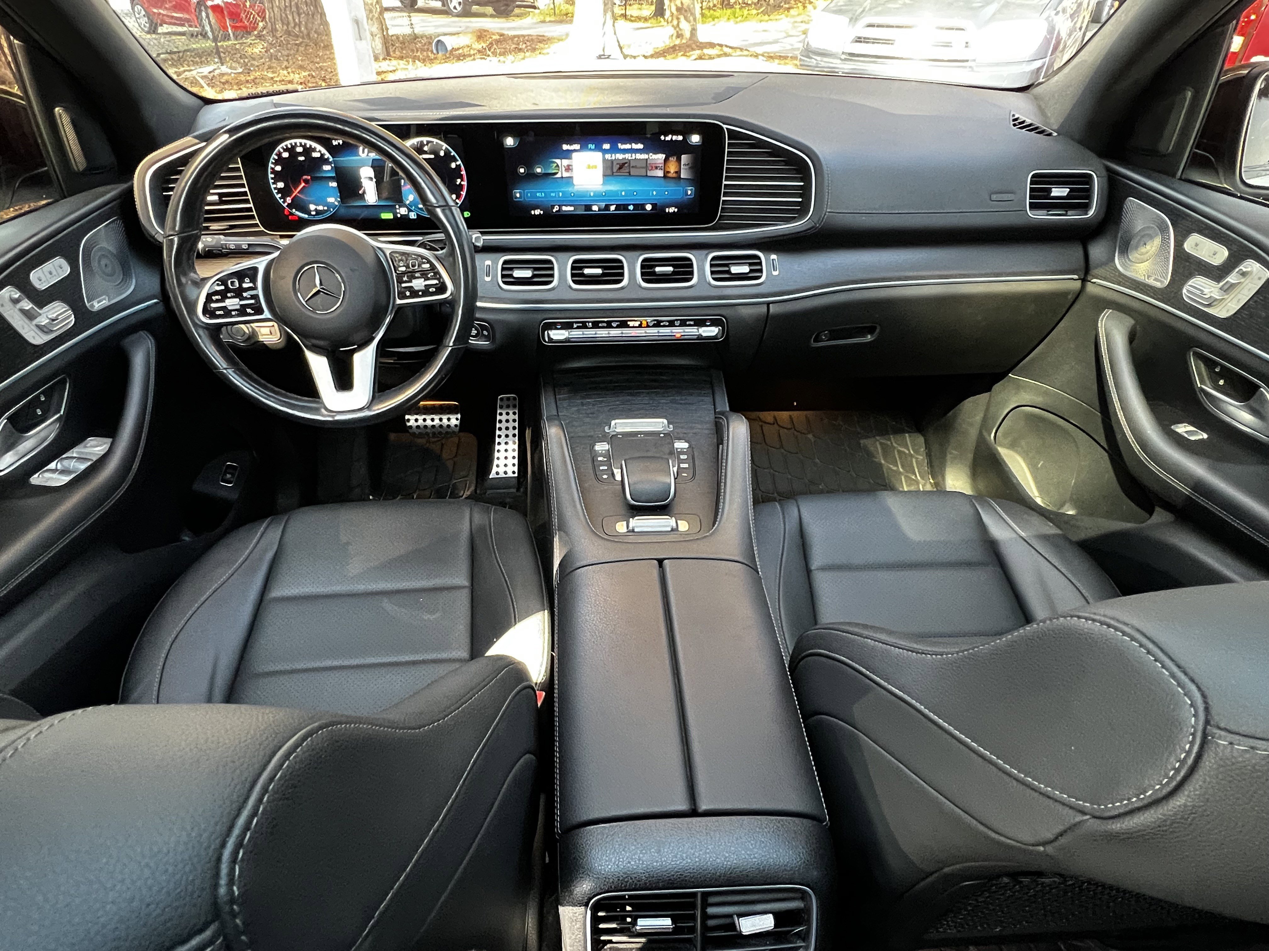 Used 2023 Mercedes-Benz GLS 450 450 4MATIC w/ AMG Line Exterior image 35