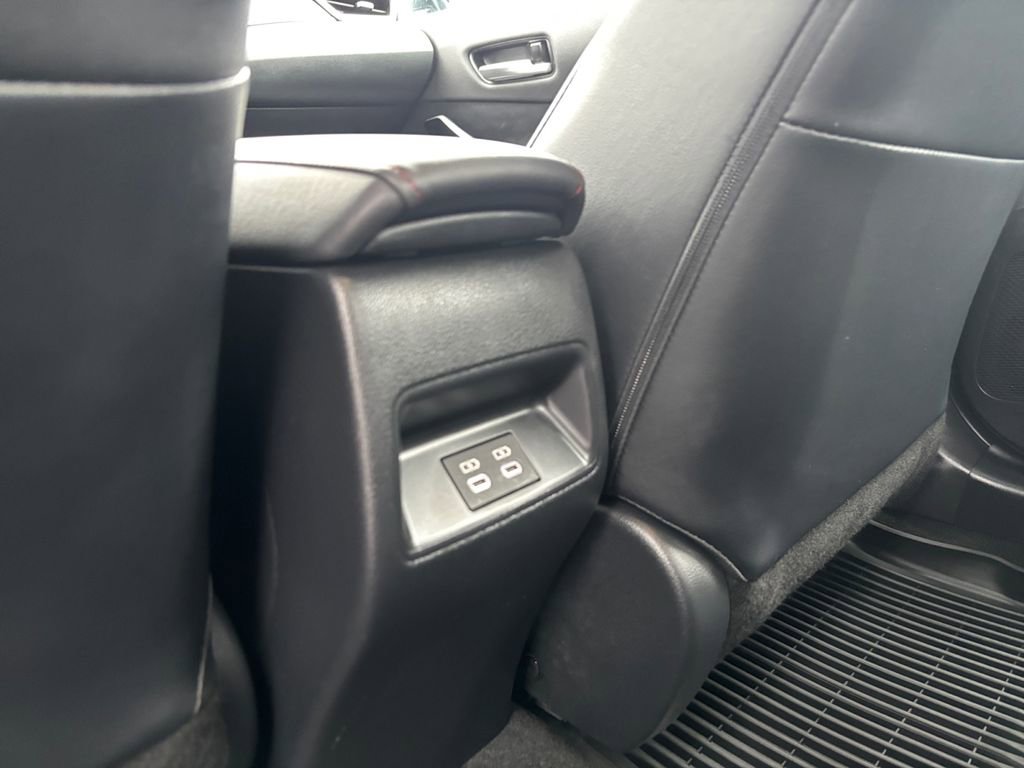 Used 2025 Toyota Corolla XSE image 35