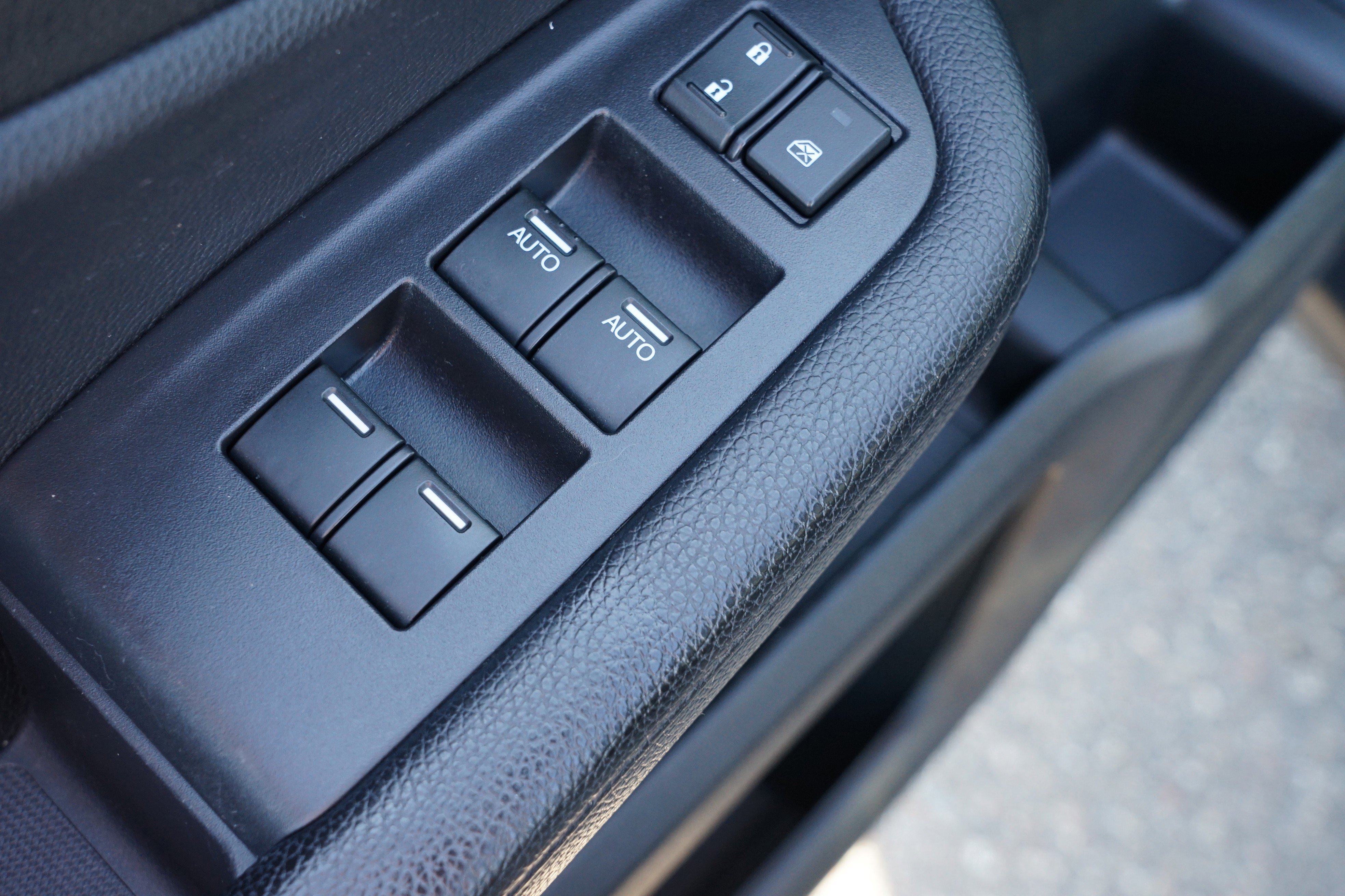 Used 2019 Honda Pilot Touring image 16