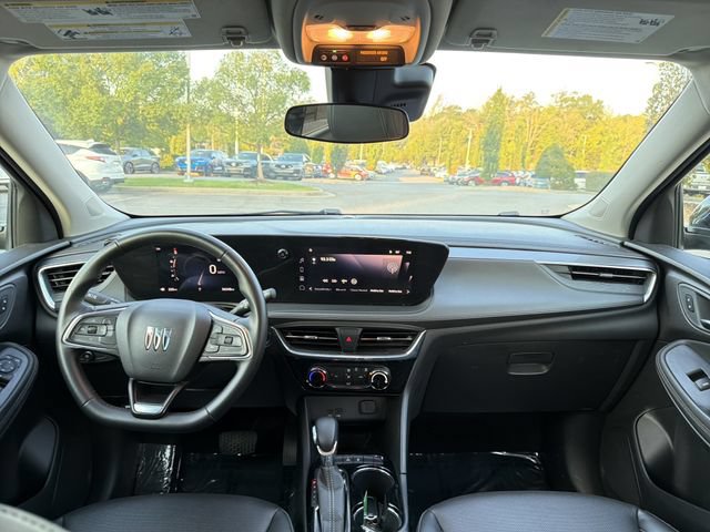 Used 2024 Buick Encore GX Sport Touring FWD image 19