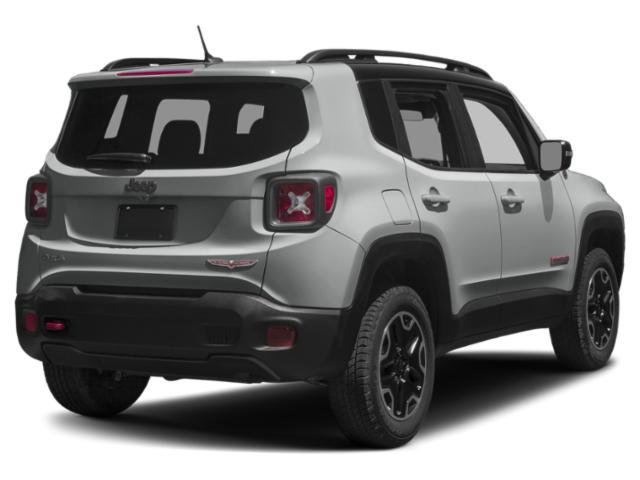 Used 2018 Jeep Renegade Trailhawk w/ UConnect 8.4 Nav Group AWD/4WD image 2