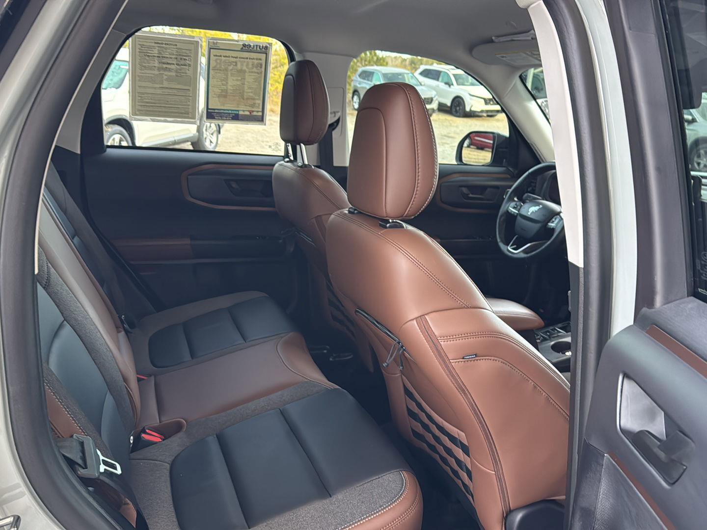 Used 2023 Ford Bronco Sport Outer Banks image 11