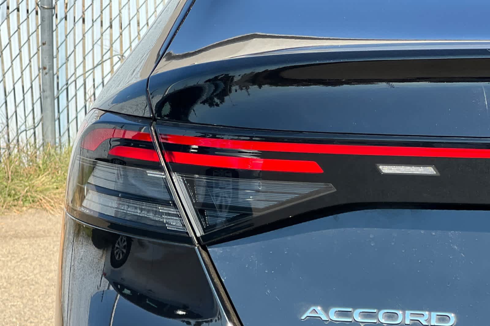 Used 2024 Honda Accord EX-L image 23