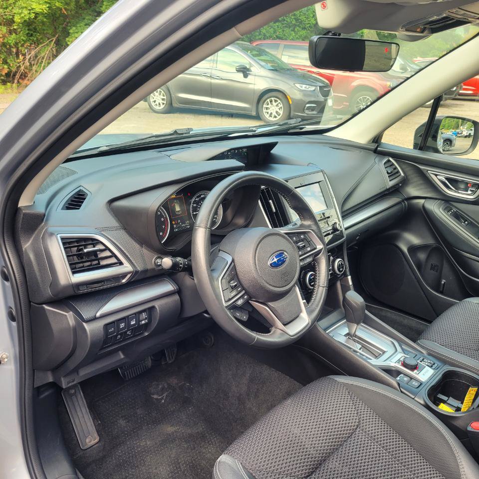 Used 2021 Subaru Forester Premium AWD/4WD image 13