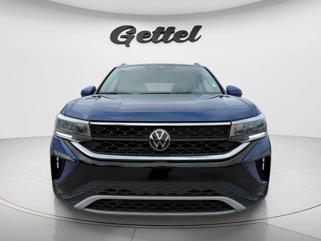 Used 2024 Volkswagen Taos SE image 9