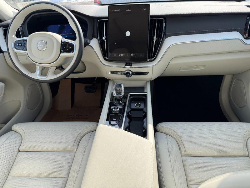 New 2026 Volvo XC60 B5 Ultra w/ Climate Package image 6