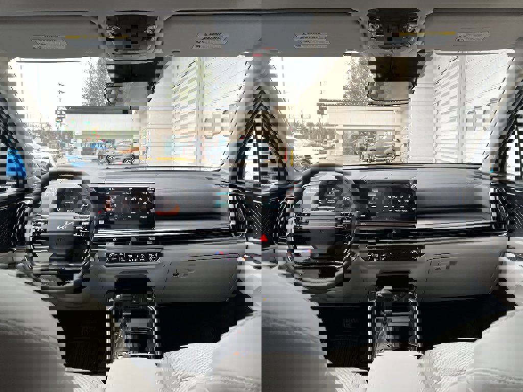 New 2026 Kia Sorento S w/ S Panoramic Sunroof Package image 19