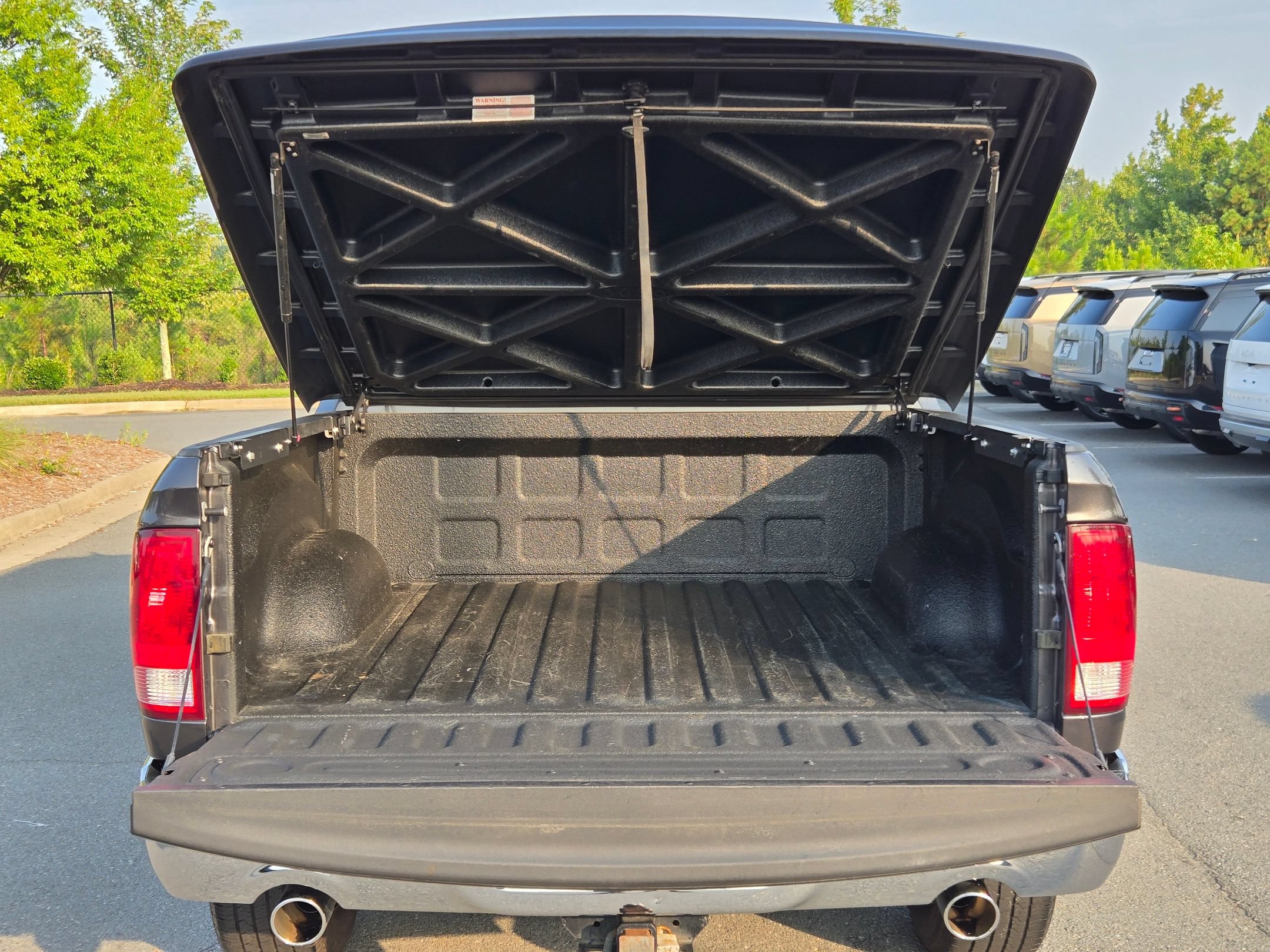 Used 2017 RAM 1500 Big Horn RWD image 18