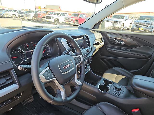 Used 2023 GMC Terrain SLT w/ Tech Package image 12