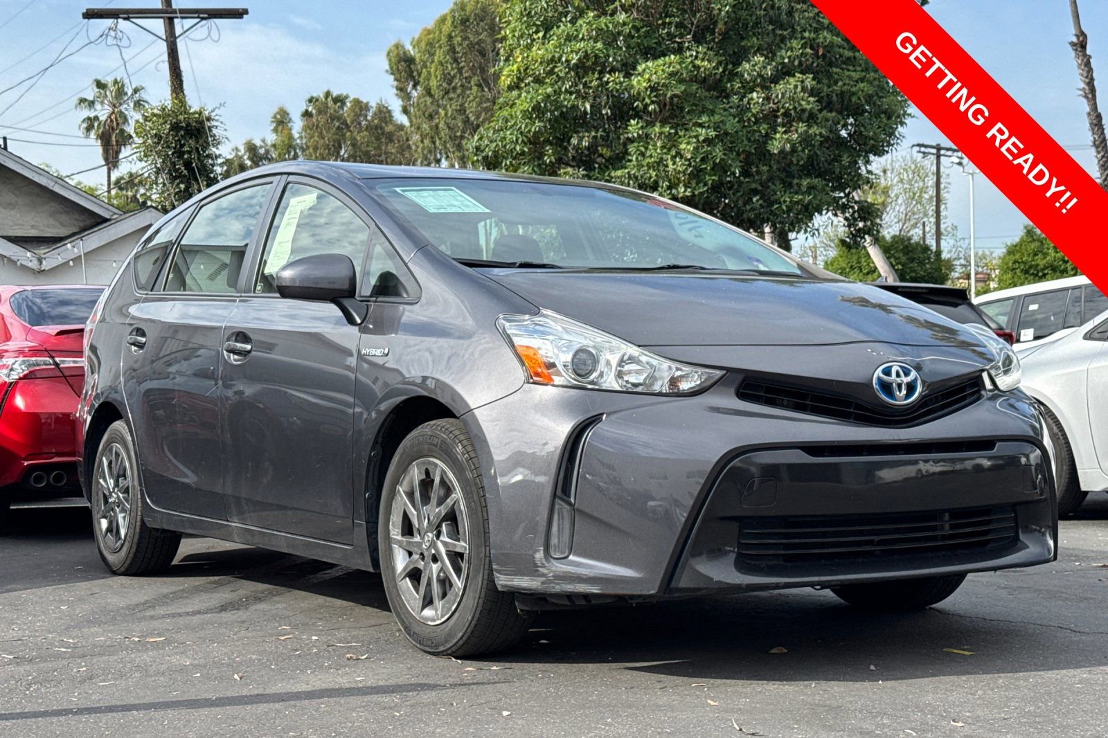 Certified 2017 Toyota Prius V Four image 2