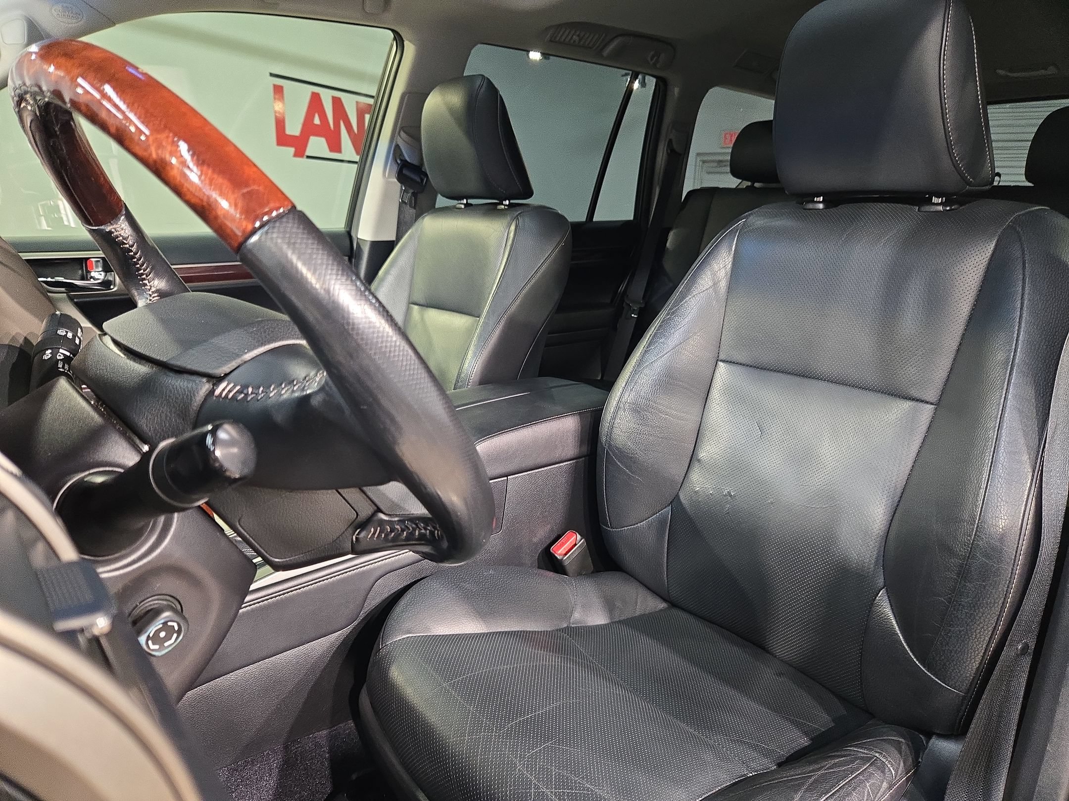 Used 2017 Lexus GX 460 Premium AWD/4WD image 24