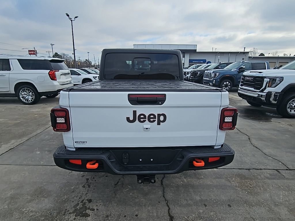 Used 2024 Jeep Gladiator Mojave w/ Safety Group image 5