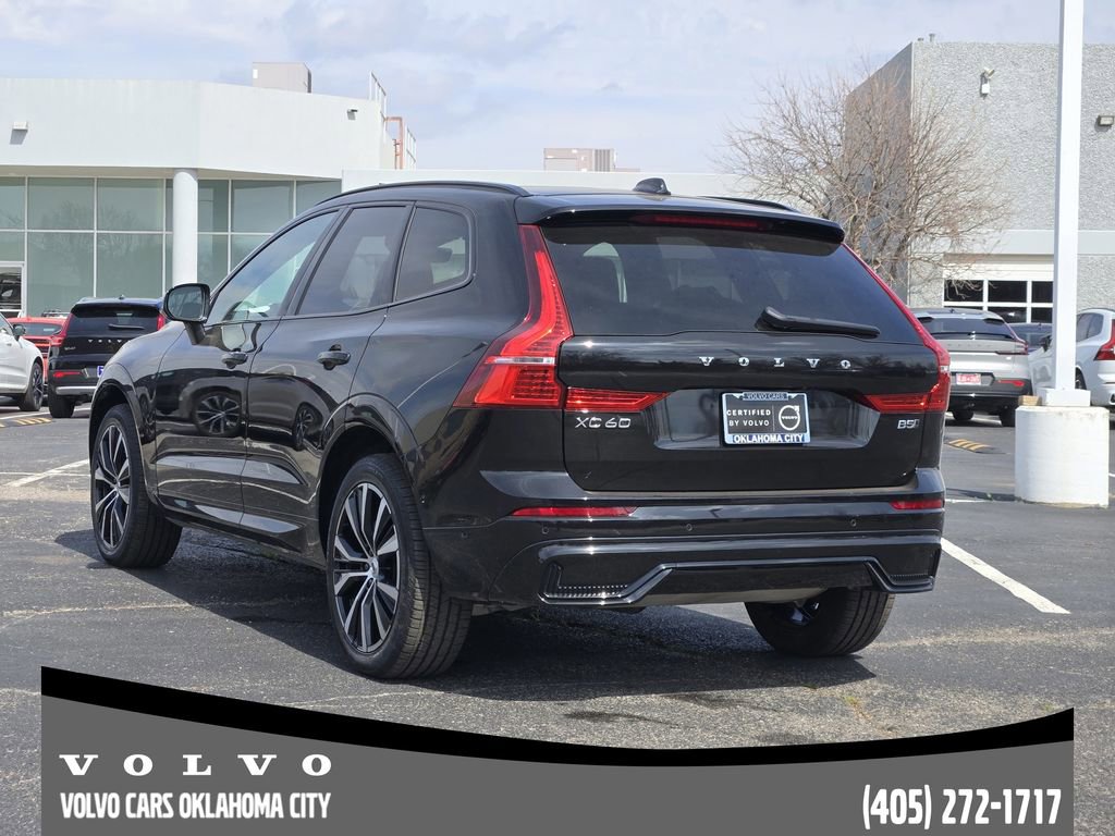 Certified 2025 Volvo XC60 B5 Plus AWD/4WD image 4