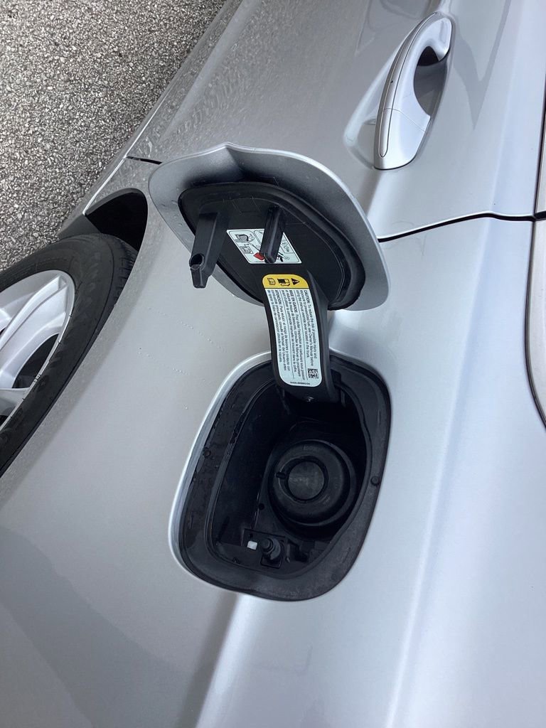 Used 2018 Ford Fusion S image 14