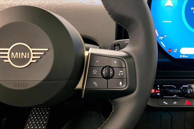 Certified 2025 MINI Cooper S image 19