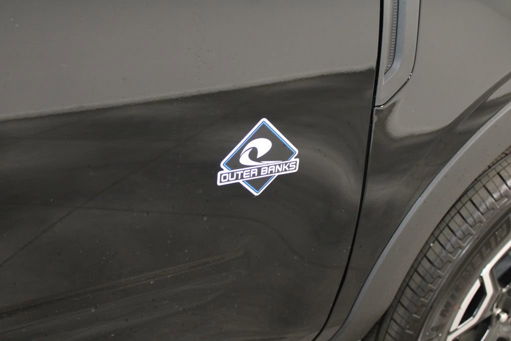 New 2025 Ford Bronco Sport Outer Banks w/ Outer Banks Tech Package+ image 11