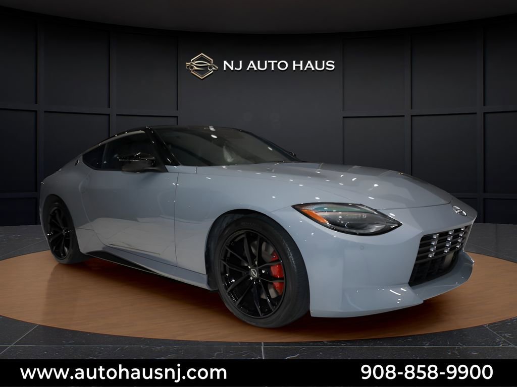 Used 2024 Nissan Z Performance w/ Floor Mat Package image 10