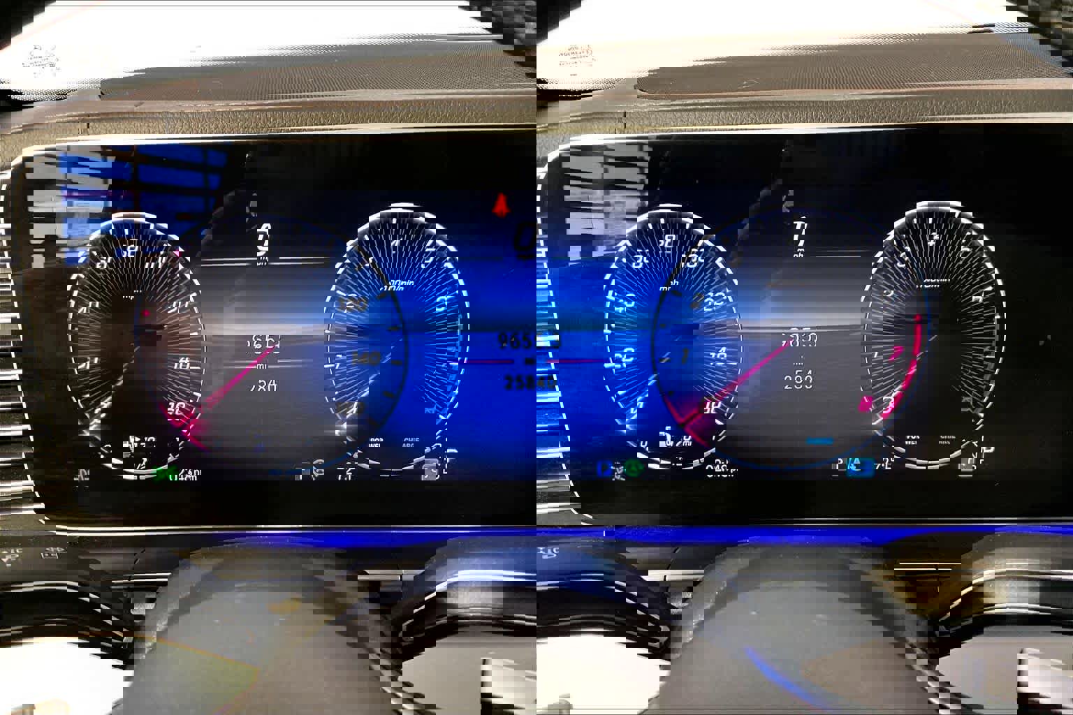 Certified 2024 Mercedes-Benz GLE 450 4MATIC image 26