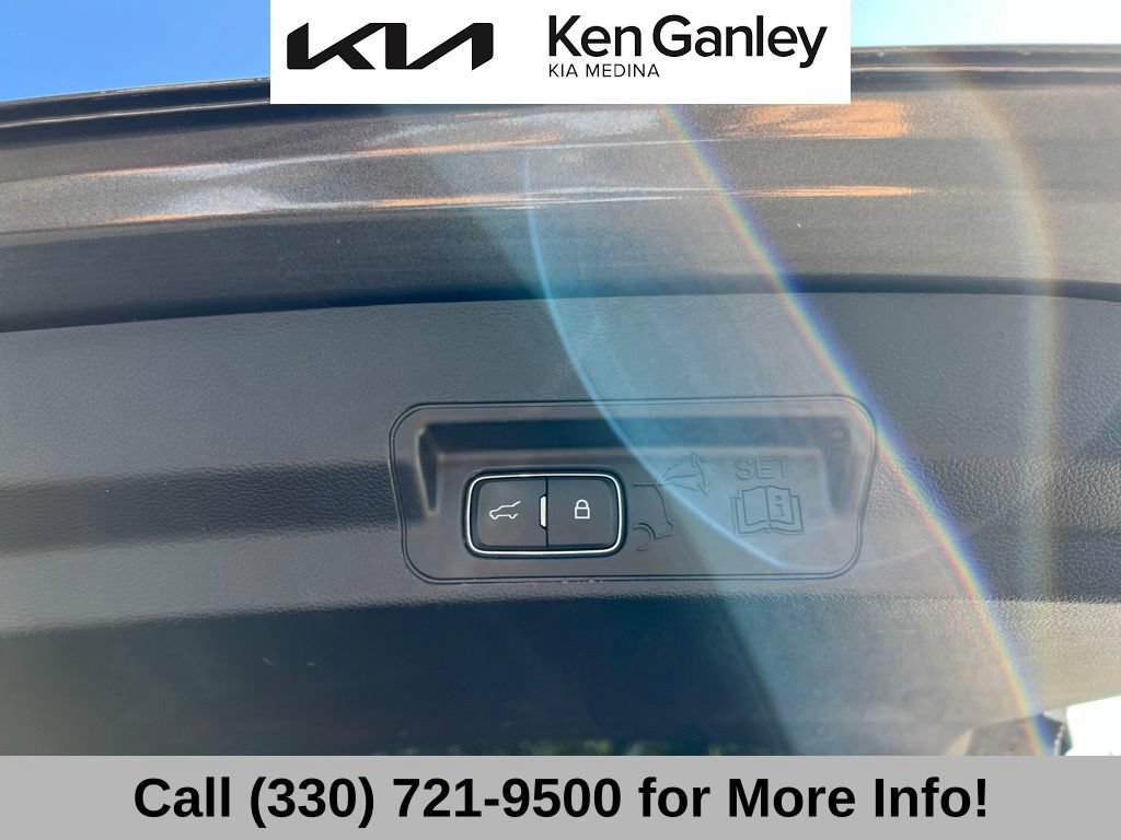 Used 2020 Ford Explorer XLT w/ Equipment Group 202A RWD image 52