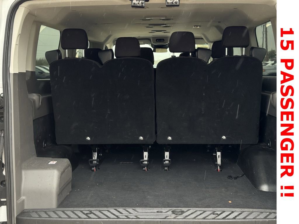 Used 2023 Ford Transit 350 XLT image 26