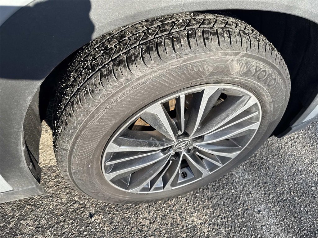 Certified 2025 Toyota Grand Highlander AWD Hybrid image 10