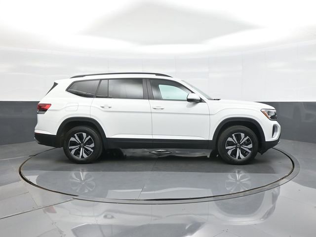 Used 2024 Volkswagen Atlas SE AWD/4WD image 8