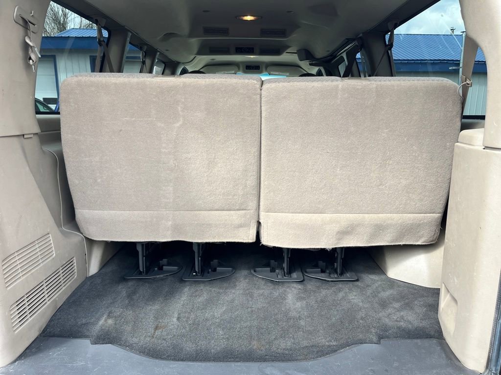 Used 2014 Chevrolet Express 2500 LT w/ LT Preferred Equipment Group RWD image 28