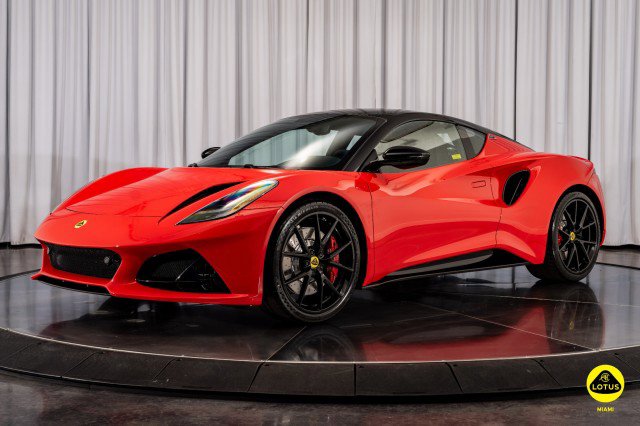 New 2025 Lotus Emira image 5