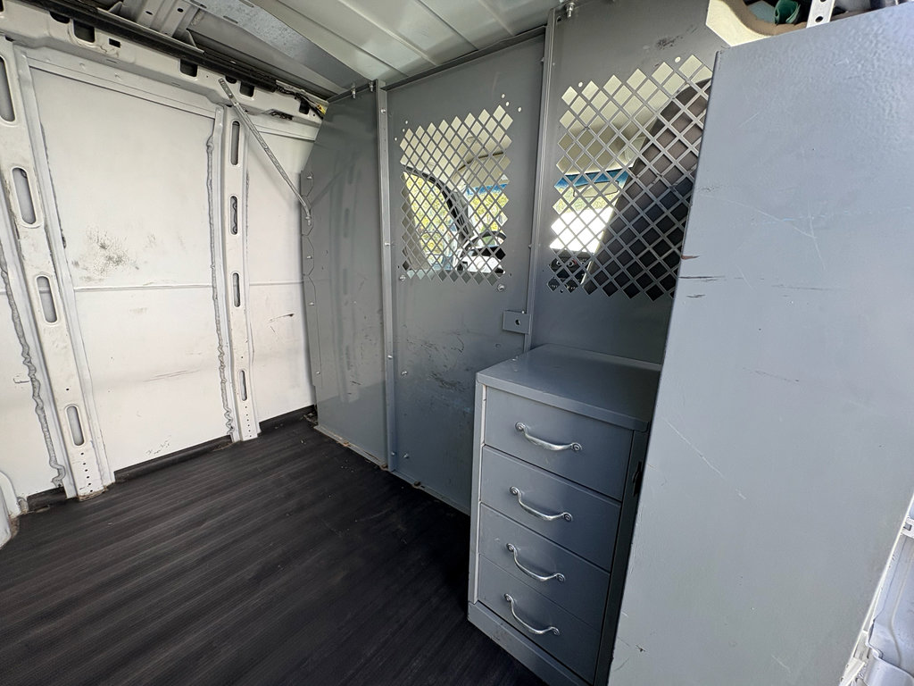 Used 2017 Chevrolet Express 2500 Extended image 25