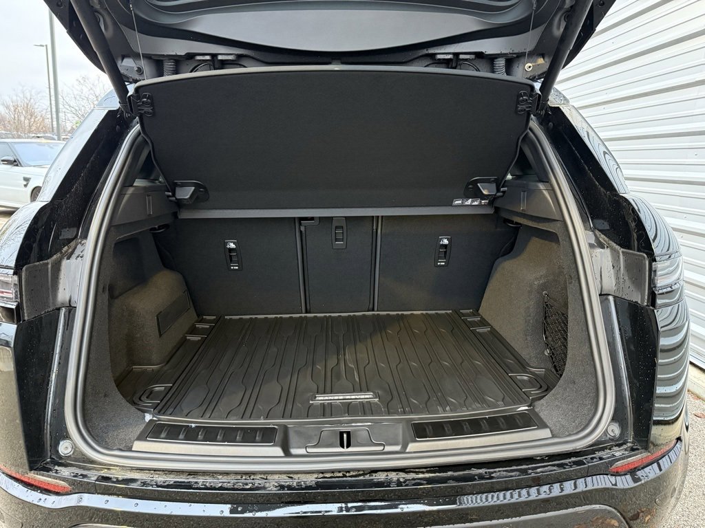 Used 2024 Land Rover Range Rover Evoque Dynamic SE image 10