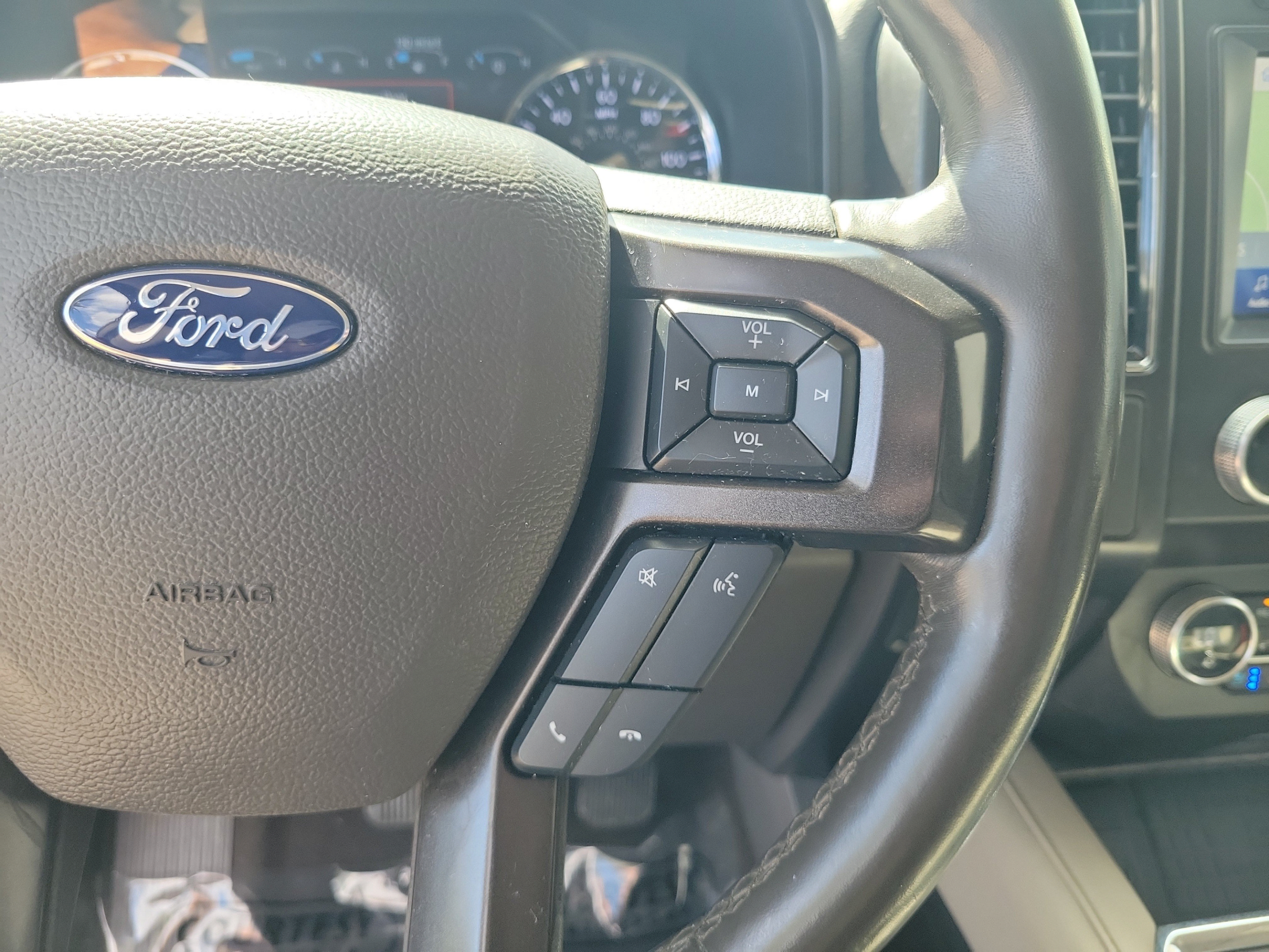 Used 2021 Ford Expedition Max Limited RWD image 16
