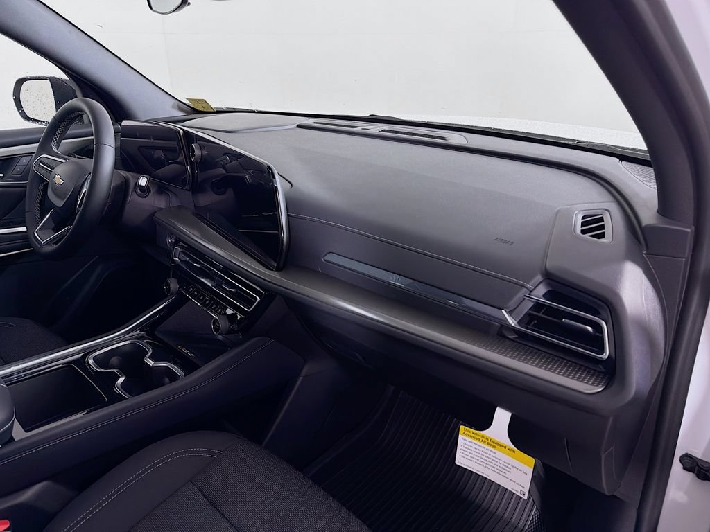 New 2026 Chevrolet Traverse LT w/ LPO, Floor Liner Package AWD/4WD image 25