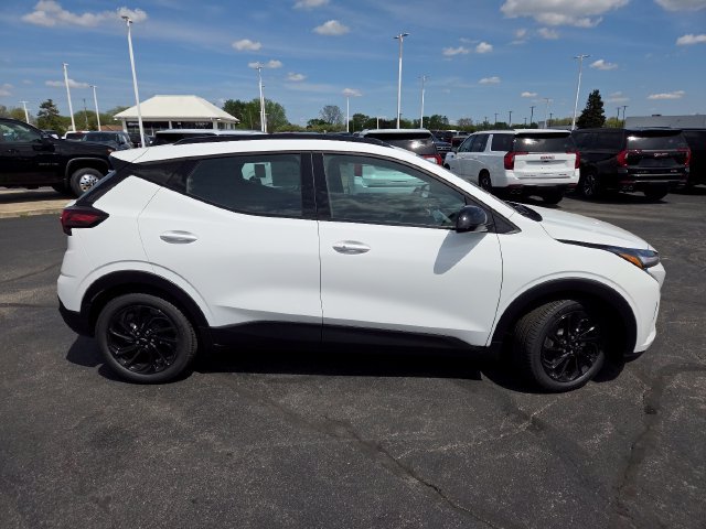 New 2027 Chevrolet Bolt RS FWD image 20